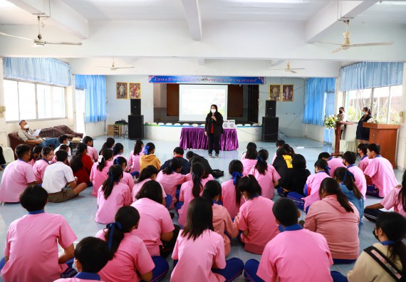 ภาพกิจกรรม   คณะวิทยาศาสตร์และเทคโนโลยี จัดกิจกรรมค่ายวิทยาศาสตร์สัญจร ปีการศึกษา 2565  โรงเรียนวังตะเคียนประชานุสรณ์