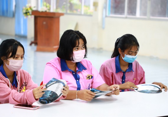 ภาพกิจกรรม   คณะวิทยาศาสตร์และเทคโนโลยี จัดกิจกรรมค่ายวิทยาศาสตร์สัญจร ปีการศึกษา 2565  โรงเรียนวังตะเคียนประชานุสรณ์