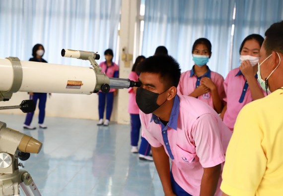 ภาพกิจกรรม   คณะวิทยาศาสตร์และเทคโนโลยี จัดกิจกรรมค่ายวิทยาศาสตร์สัญจร ปีการศึกษา 2565  โรงเรียนวังตะเคียนประชานุสรณ์