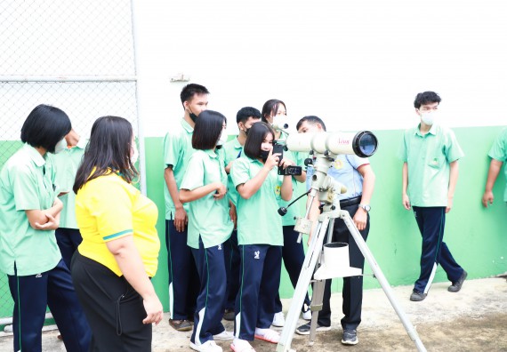 ภาพกิจกรรม  คณะวิทยาศาสตร์และเทคโนโลยี จัดกิจกรรมค่ายวิทยาศาสตร์สัญจร ปีการศึกษา 2565  โรงเรียนโค้งไผ่วิทยา