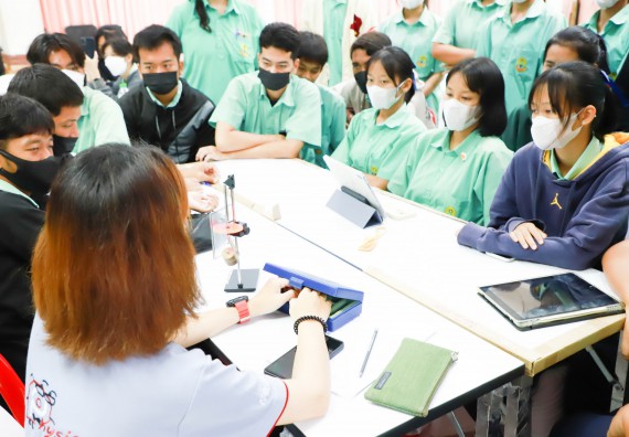 ภาพกิจกรรม  คณะวิทยาศาสตร์และเทคโนโลยี จัดกิจกรรมค่ายวิทยาศาสตร์สัญจร ปีการศึกษา 2565  โรงเรียนโค้งไผ่วิทยา