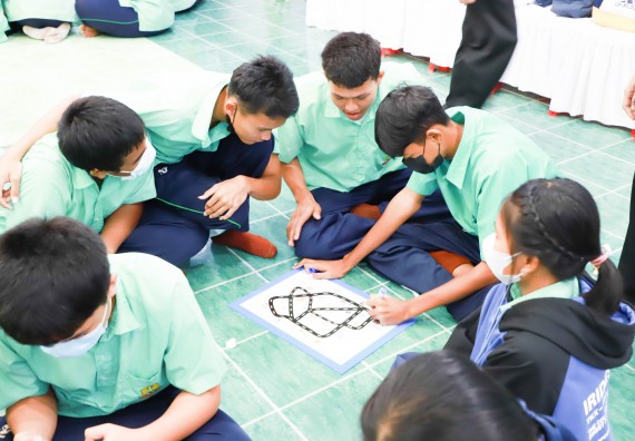 ภาพกิจกรรม  คณะวิทยาศาสตร์และเทคโนโลยี จัดกิจกรรมค่ายวิทยาศาสตร์สัญจร ปีการศึกษา 2565  โรงเรียนโค้งไผ่วิทยา