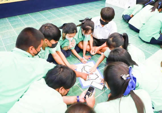 ภาพกิจกรรม  คณะวิทยาศาสตร์และเทคโนโลยี จัดกิจกรรมค่ายวิทยาศาสตร์สัญจร ปีการศึกษา 2565  โรงเรียนโค้งไผ่วิทยา