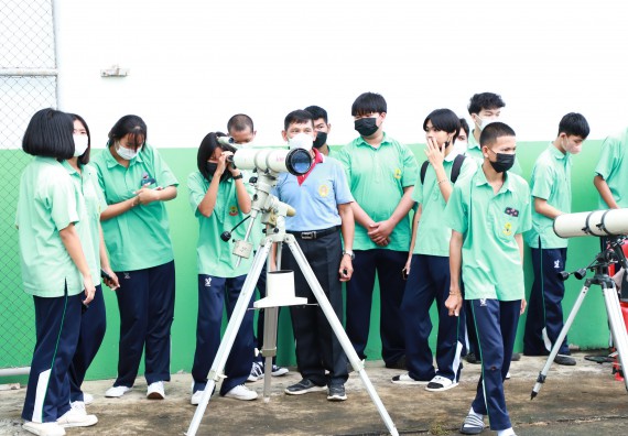 ภาพกิจกรรม  คณะวิทยาศาสตร์และเทคโนโลยี จัดกิจกรรมค่ายวิทยาศาสตร์สัญจร ปีการศึกษา 2565  โรงเรียนโค้งไผ่วิทยา