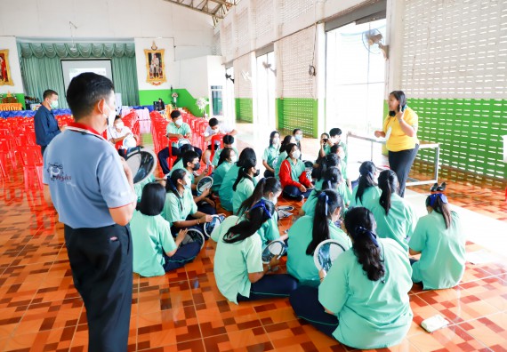 ภาพกิจกรรม  คณะวิทยาศาสตร์และเทคโนโลยี จัดกิจกรรมค่ายวิทยาศาสตร์สัญจร ปีการศึกษา 2565  โรงเรียนโค้งไผ่วิทยา