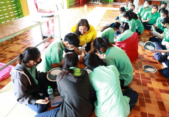 ภาพกิจกรรม  คณะวิทยาศาสตร์และเทคโนโลยี จัดกิจกรรมค่ายวิทยาศาสตร์สัญจร ปีการศึกษา 2565  โรงเรียนโค้งไผ่วิทยา