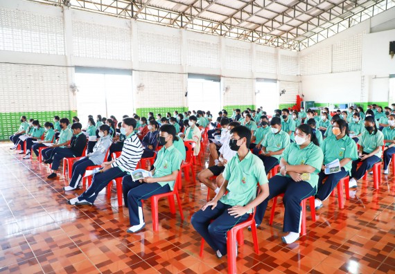 ภาพกิจกรรม  คณะวิทยาศาสตร์และเทคโนโลยี จัดกิจกรรมค่ายวิทยาศาสตร์สัญจร ปีการศึกษา 2565  โรงเรียนโค้งไผ่วิทยา