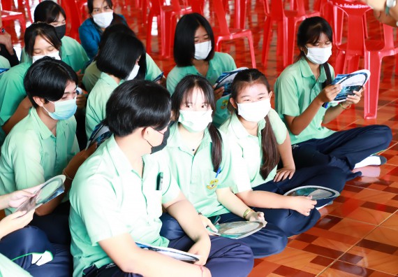 ภาพกิจกรรม  คณะวิทยาศาสตร์และเทคโนโลยี จัดกิจกรรมค่ายวิทยาศาสตร์สัญจร ปีการศึกษา 2565  โรงเรียนโค้งไผ่วิทยา