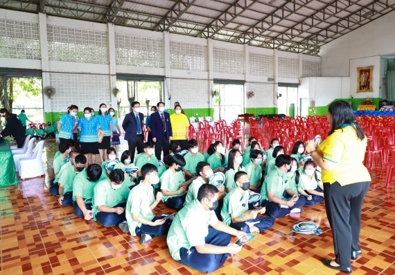 ภาพกิจกรรม  คณะวิทยาศาสตร์และเทคโนโลยี จัดกิจกรรมค่ายวิทยาศาสตร์สัญจร ปีการศึกษา 2565  โรงเรียนโค้งไผ่วิทยา