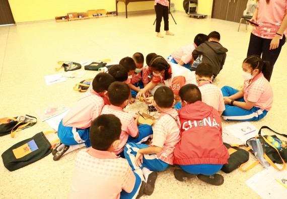 ภาพกิจกรรม โครงการฝึกทักษะเพื่อพัฒนาอัจฉริยะภาพวิทยาศาสตร์ กิจกรรมค่ายวิทยาศาสตร์รุ่นจิ๋ว ห้องเรียนพิเศษคณิตศาสตร์ และวิทยาศาสตร์ (MSP)