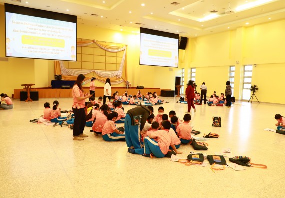 ภาพกิจกรรม โครงการฝึกทักษะเพื่อพัฒนาอัจฉริยะภาพวิทยาศาสตร์ กิจกรรมค่ายวิทยาศาสตร์รุ่นจิ๋ว ห้องเรียนพิเศษคณิตศาสตร์ และวิทยาศาสตร์ (MSP)