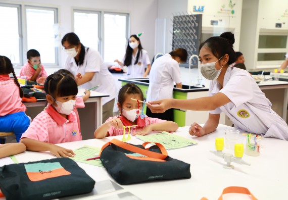 ภาพกิจกรรม โครงการฝึกทักษะเพื่อพัฒนาอัจฉริยะภาพวิทยาศาสตร์ กิจกรรมค่ายวิทยาศาสตร์รุ่นจิ๋ว ห้องเรียนพิเศษคณิตศาสตร์ และวิทยาศาสตร์ (MSP)