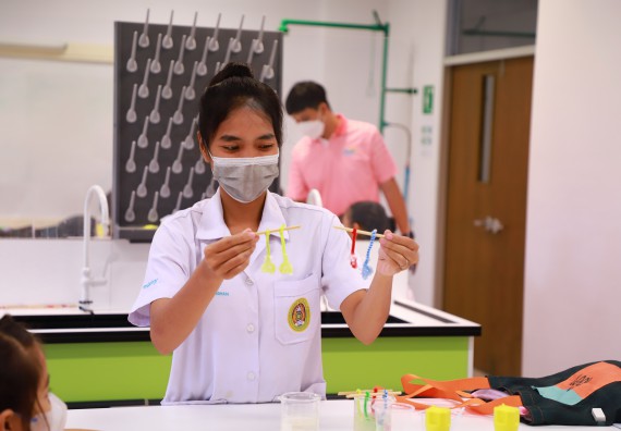 ภาพกิจกรรม โครงการฝึกทักษะเพื่อพัฒนาอัจฉริยะภาพวิทยาศาสตร์ กิจกรรมค่ายวิทยาศาสตร์รุ่นจิ๋ว ห้องเรียนพิเศษคณิตศาสตร์ และวิทยาศาสตร์ (MSP)