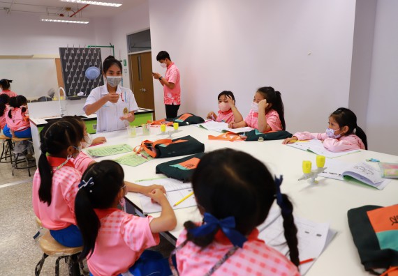 ภาพกิจกรรม โครงการฝึกทักษะเพื่อพัฒนาอัจฉริยะภาพวิทยาศาสตร์ กิจกรรมค่ายวิทยาศาสตร์รุ่นจิ๋ว ห้องเรียนพิเศษคณิตศาสตร์ และวิทยาศาสตร์ (MSP)