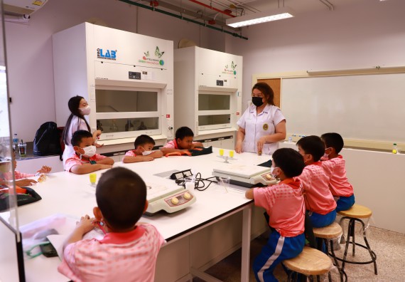 ภาพกิจกรรม โครงการฝึกทักษะเพื่อพัฒนาอัจฉริยะภาพวิทยาศาสตร์ กิจกรรมค่ายวิทยาศาสตร์รุ่นจิ๋ว ห้องเรียนพิเศษคณิตศาสตร์ และวิทยาศาสตร์ (MSP)