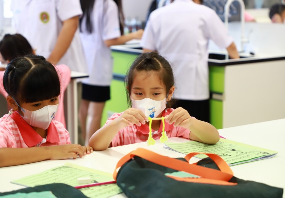 ภาพกิจกรรม โครงการฝึกทักษะเพื่อพัฒนาอัจฉริยะภาพวิทยาศาสตร์ กิจกรรมค่ายวิทยาศาสตร์รุ่นจิ๋ว ห้องเรียนพิเศษคณิตศาสตร์ และวิทยาศาสตร์ (MSP)