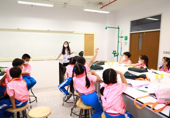 ภาพกิจกรรม โครงการฝึกทักษะเพื่อพัฒนาอัจฉริยะภาพวิทยาศาสตร์ กิจกรรมค่ายวิทยาศาสตร์รุ่นจิ๋ว ห้องเรียนพิเศษคณิตศาสตร์ และวิทยาศาสตร์ (MSP)