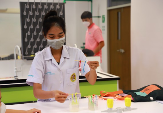 ภาพกิจกรรม โครงการฝึกทักษะเพื่อพัฒนาอัจฉริยะภาพวิทยาศาสตร์ กิจกรรมค่ายวิทยาศาสตร์รุ่นจิ๋ว ห้องเรียนพิเศษคณิตศาสตร์ และวิทยาศาสตร์ (MSP)