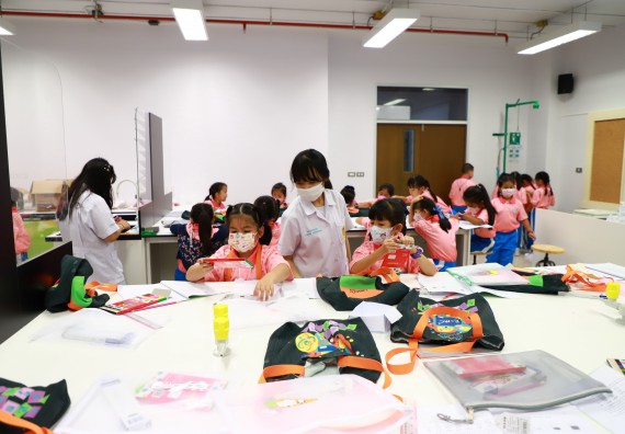 ภาพกิจกรรม โครงการฝึกทักษะเพื่อพัฒนาอัจฉริยะภาพวิทยาศาสตร์ กิจกรรมค่ายวิทยาศาสตร์รุ่นจิ๋ว ห้องเรียนพิเศษคณิตศาสตร์ และวิทยาศาสตร์ (MSP)