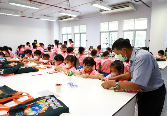 ภาพกิจกรรม โครงการฝึกทักษะเพื่อพัฒนาอัจฉริยะภาพวิทยาศาสตร์ กิจกรรมค่ายวิทยาศาสตร์รุ่นจิ๋ว ห้องเรียนพิเศษคณิตศาสตร์ และวิทยาศาสตร์ (MSP)