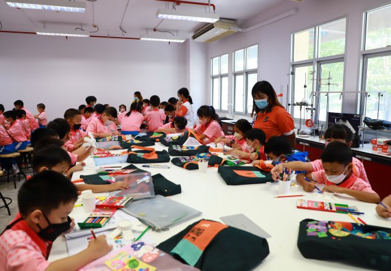 ภาพกิจกรรม โครงการฝึกทักษะเพื่อพัฒนาอัจฉริยะภาพวิทยาศาสตร์ กิจกรรมค่ายวิทยาศาสตร์รุ่นจิ๋ว ห้องเรียนพิเศษคณิตศาสตร์ และวิทยาศาสตร์ (MSP)