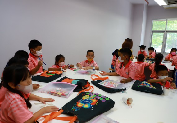 ภาพกิจกรรม โครงการฝึกทักษะเพื่อพัฒนาอัจฉริยะภาพวิทยาศาสตร์ กิจกรรมค่ายวิทยาศาสตร์รุ่นจิ๋ว ห้องเรียนพิเศษคณิตศาสตร์ และวิทยาศาสตร์ (MSP)