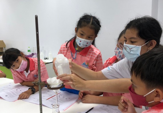 ภาพกิจกรรม โครงการฝึกทักษะเพื่อพัฒนาอัจฉริยะภาพวิทยาศาสตร์ กิจกรรมค่ายวิทยาศาสตร์รุ่นจิ๋ว ห้องเรียนพิเศษคณิตศาสตร์ และวิทยาศาสตร์ (MSP)