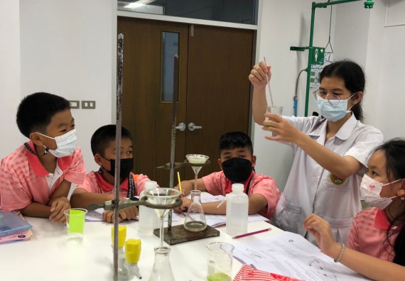 ภาพกิจกรรม โครงการฝึกทักษะเพื่อพัฒนาอัจฉริยะภาพวิทยาศาสตร์ กิจกรรมค่ายวิทยาศาสตร์รุ่นจิ๋ว ห้องเรียนพิเศษคณิตศาสตร์ และวิทยาศาสตร์ (MSP)