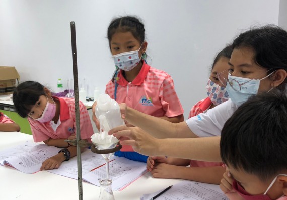 ภาพกิจกรรม โครงการฝึกทักษะเพื่อพัฒนาอัจฉริยะภาพวิทยาศาสตร์ กิจกรรมค่ายวิทยาศาสตร์รุ่นจิ๋ว ห้องเรียนพิเศษคณิตศาสตร์ และวิทยาศาสตร์ (MSP)