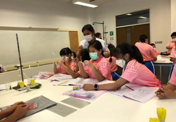 ภาพกิจกรรม โครงการฝึกทักษะเพื่อพัฒนาอัจฉริยะภาพวิทยาศาสตร์ กิจกรรมค่ายวิทยาศาสตร์รุ่นจิ๋ว ห้องเรียนพิเศษคณิตศาสตร์ และวิทยาศาสตร์ (MSP)