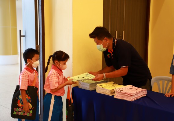 ภาพกิจกรรม โครงการฝึกทักษะเพื่อพัฒนาอัจฉริยะภาพวิทยาศาสตร์ กิจกรรมค่ายวิทยาศาสตร์รุ่นจิ๋ว ห้องเรียนพิเศษคณิตศาสตร์ และวิทยาศาสตร์ (MSP)