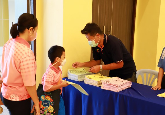 ภาพกิจกรรม โครงการฝึกทักษะเพื่อพัฒนาอัจฉริยะภาพวิทยาศาสตร์ กิจกรรมค่ายวิทยาศาสตร์รุ่นจิ๋ว ห้องเรียนพิเศษคณิตศาสตร์ และวิทยาศาสตร์ (MSP)