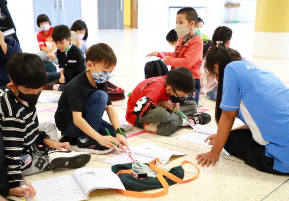 ภาพกิจกรรม โครงการฝึกทักษะเพื่อพัฒนาอัจฉริยะภาพวิทยาศาสตร์ กิจกรรมค่ายวิทยาศาสตร์รุ่นจิ๋ว ห้องเรียนพิเศษคณิตศาสตร์ และวิทยาศาสตร์ (MSP)