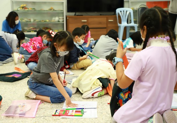 ภาพกิจกรรม โครงการฝึกทักษะเพื่อพัฒนาอัจฉริยะภาพวิทยาศาสตร์ กิจกรรมค่ายวิทยาศาสตร์รุ่นจิ๋ว ห้องเรียนพิเศษคณิตศาสตร์ และวิทยาศาสตร์ (MSP)