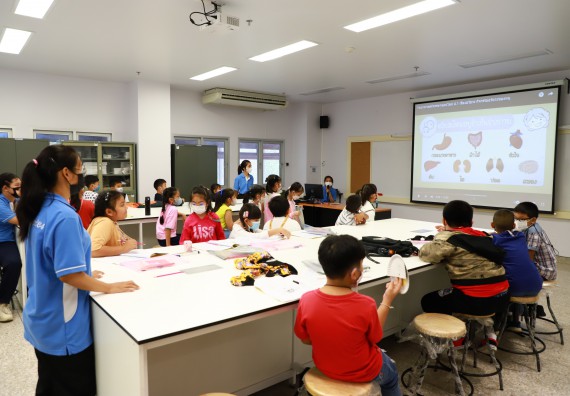 ภาพกิจกรรม โครงการฝึกทักษะเพื่อพัฒนาอัจฉริยะภาพวิทยาศาสตร์ กิจกรรมค่ายวิทยาศาสตร์รุ่นจิ๋ว ห้องเรียนพิเศษคณิตศาสตร์ และวิทยาศาสตร์ (MSP)