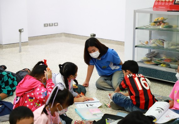 ภาพกิจกรรม โครงการฝึกทักษะเพื่อพัฒนาอัจฉริยะภาพวิทยาศาสตร์ กิจกรรมค่ายวิทยาศาสตร์รุ่นจิ๋ว ห้องเรียนพิเศษคณิตศาสตร์ และวิทยาศาสตร์ (MSP)