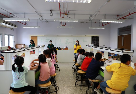 ภาพกิจกรรม โครงการฝึกทักษะเพื่อพัฒนาอัจฉริยะภาพวิทยาศาสตร์ กิจกรรมค่ายวิทยาศาสตร์รุ่นจิ๋ว ห้องเรียนพิเศษคณิตศาสตร์ และวิทยาศาสตร์ (MSP)