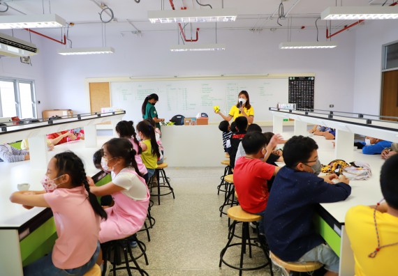 ภาพกิจกรรม โครงการฝึกทักษะเพื่อพัฒนาอัจฉริยะภาพวิทยาศาสตร์ กิจกรรมค่ายวิทยาศาสตร์รุ่นจิ๋ว ห้องเรียนพิเศษคณิตศาสตร์ และวิทยาศาสตร์ (MSP)