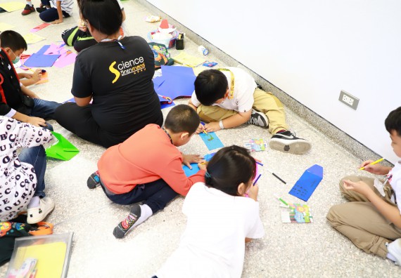 ภาพกิจกรรม โครงการฝึกทักษะเพื่อพัฒนาอัจฉริยะภาพวิทยาศาสตร์ กิจกรรมค่ายวิทยาศาสตร์รุ่นจิ๋ว ห้องเรียนพิเศษคณิตศาสตร์ และวิทยาศาสตร์ (MSP)