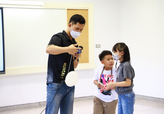 ภาพกิจกรรม โครงการฝึกทักษะเพื่อพัฒนาอัจฉริยะภาพวิทยาศาสตร์ กิจกรรมค่ายวิทยาศาสตร์รุ่นจิ๋ว ห้องเรียนพิเศษคณิตศาสตร์ และวิทยาศาสตร์ (MSP)