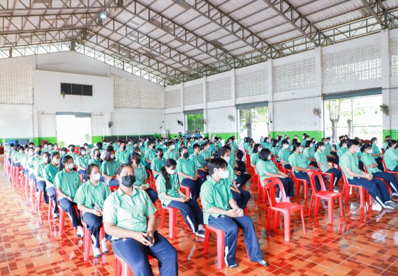 ภาพกิจกรรม  คณะวิทยาศาสตร์และเทคโนโลยี จัดกิจกรรมค่ายวิทยาศาสตร์สัญจร ปีการศึกษา 2565  โรงเรียนโค้งไผ่วิทยา