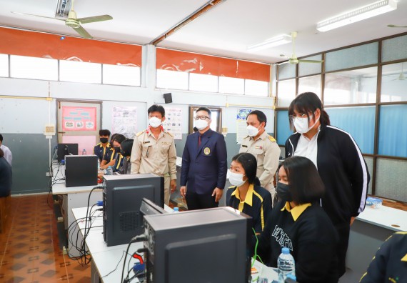 ภาพกิจกรรม  คณะวิทยาศาสตร์และเทคโนโลยี จัดกิจกรรมค่ายวิทยาศาสตร์สัญจร ปีการศึกษา 2565  โรงเรียนเรืองวิทย์พิทยาคม