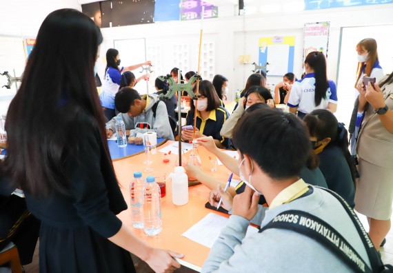 ภาพกิจกรรม  คณะวิทยาศาสตร์และเทคโนโลยี จัดกิจกรรมค่ายวิทยาศาสตร์สัญจร ปีการศึกษา 2565  โรงเรียนเรืองวิทย์พิทยาคม