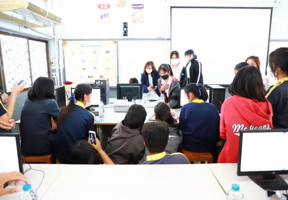 ภาพกิจกรรม  คณะวิทยาศาสตร์และเทคโนโลยี จัดกิจกรรมค่ายวิทยาศาสตร์สัญจร ปีการศึกษา 2565  โรงเรียนเรืองวิทย์พิทยาคม