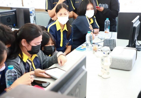 ภาพกิจกรรม  คณะวิทยาศาสตร์และเทคโนโลยี จัดกิจกรรมค่ายวิทยาศาสตร์สัญจร ปีการศึกษา 2565  โรงเรียนเรืองวิทย์พิทยาคม