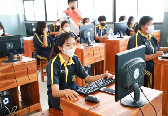 ภาพกิจกรรม  คณะวิทยาศาสตร์และเทคโนโลยี จัดกิจกรรมค่ายวิทยาศาสตร์สัญจร ปีการศึกษา 2565  โรงเรียนเรืองวิทย์พิทยาคม