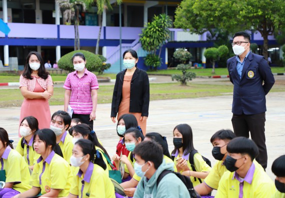 ภาพกิจกรรม  คณะวิทยาศาสตร์และเทคโนโลยี จัดกิจกรรมค่ายวิทยาศาสตร์สัญจร ปีการศึกษา 2565  โรงเรียนทุ่งโพธิ์ทะเลพิทยา