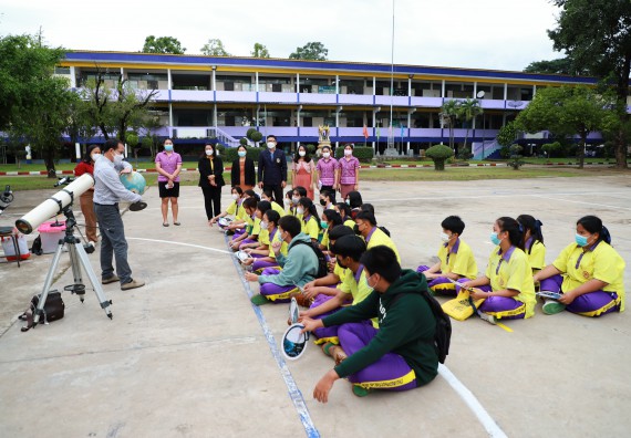 ภาพกิจกรรม  คณะวิทยาศาสตร์และเทคโนโลยี จัดกิจกรรมค่ายวิทยาศาสตร์สัญจร ปีการศึกษา 2565  โรงเรียนทุ่งโพธิ์ทะเลพิทยา