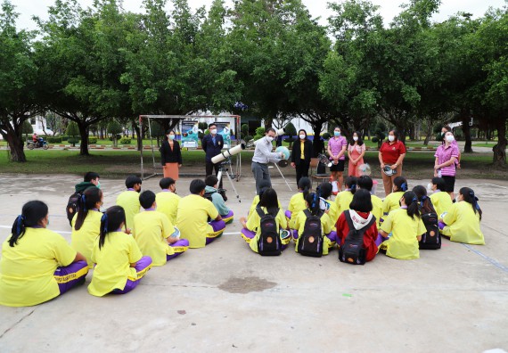 ภาพกิจกรรม  คณะวิทยาศาสตร์และเทคโนโลยี จัดกิจกรรมค่ายวิทยาศาสตร์สัญจร ปีการศึกษา 2565  โรงเรียนทุ่งโพธิ์ทะเลพิทยา