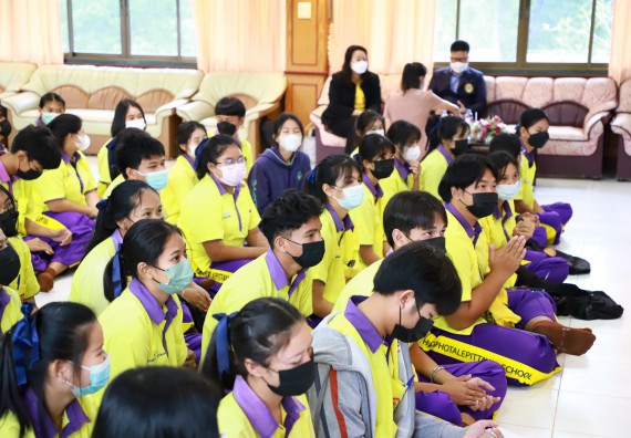 ภาพกิจกรรม  คณะวิทยาศาสตร์และเทคโนโลยี จัดกิจกรรมค่ายวิทยาศาสตร์สัญจร ปีการศึกษา 2565  โรงเรียนทุ่งโพธิ์ทะเลพิทยา